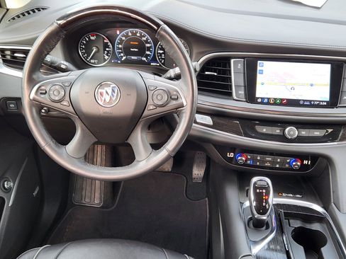 Used 2021 Buick Enclave Avenir w/ Avenir Technology Package image 29