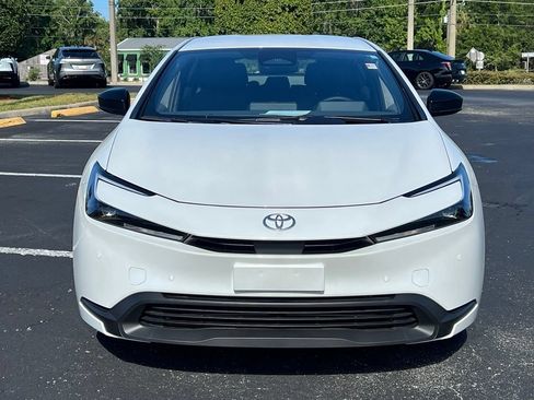 Certified 2026 Toyota Prius LE FWD image 8