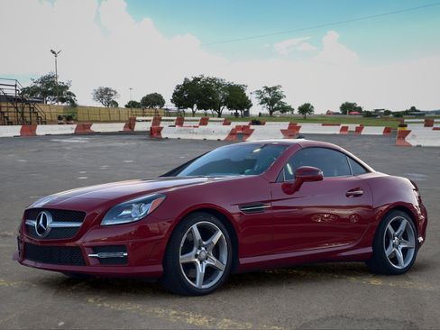 Used 2014 Mercedes-Benz SLK 250 image 5