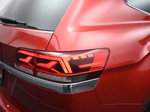 Used 2021 Volkswagen Atlas SE FWD image 19