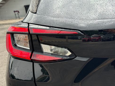 Used 2024 Subaru Crosstrek 2.5i Limited AWD/4WD image 10