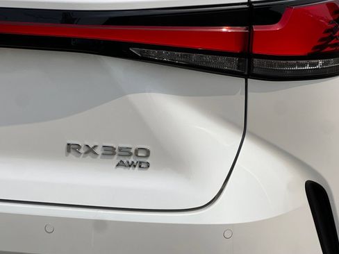 Used 2024 Lexus RX 350 AWD w/ Convenience Package image 26