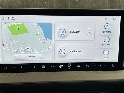 Used 2025 Ford Maverick Lariat image 30