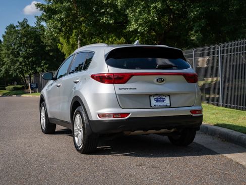 Used 2017 Kia Sportage LX w/ LX Popular Package AWD/4WD image 7