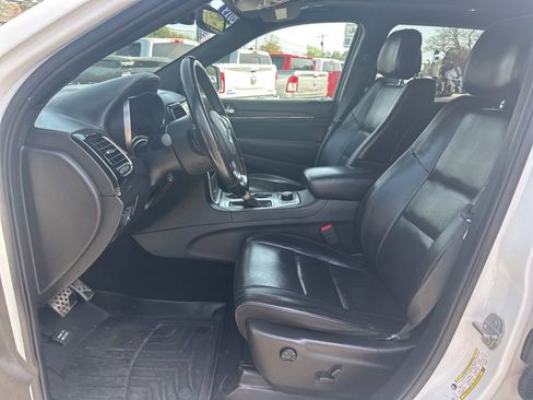 Used 2019 Jeep Grand Cherokee High Altitude AWD/4WD image 14