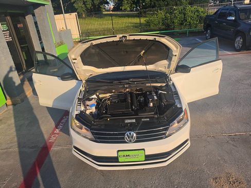 Used 2016 Volkswagen Jetta S FWD image 52