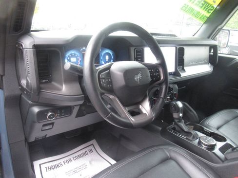 Used 2025 Ford Bronco Badlands AWD/4WD image 19