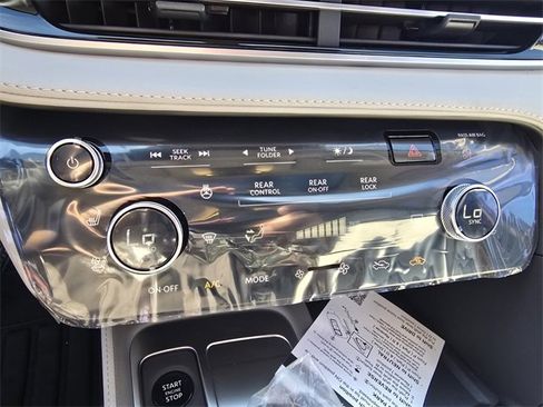 New 2026 INFINITI QX60 Luxe w/ Cargo Package image 11