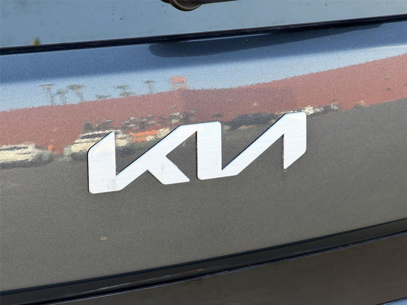 Used 2023 Kia Soul S FWD image 8
