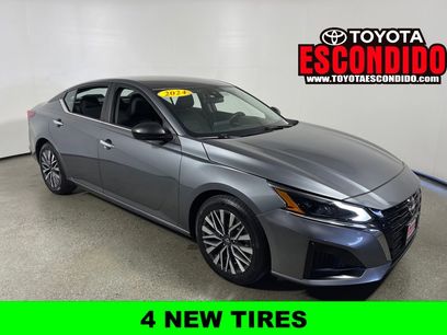 Used 2024 Nissan Altima 2.5 SV