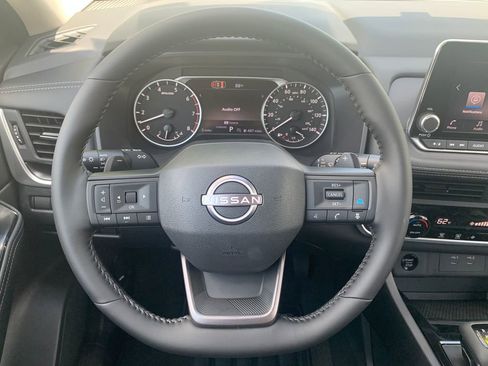 New 2026 Nissan Rogue SV image 10