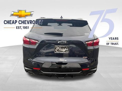 Used 2021 Chevrolet Blazer RS w/ Enhanced Convenience Package FWD image 4