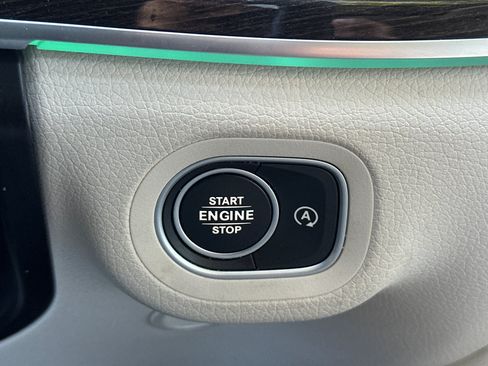 Certified 2024 Mercedes-Benz GLS 450 4MATIC image 24