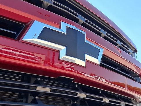 Used 2022 Chevrolet Silverado 1500 RST AWD/4WD image 28