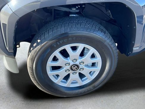 Certified 2024 Toyota Tacoma SR5 w/ SR5 Upgrade Package image 9