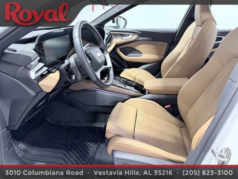 Used 2025 Audi A5 2.0T Premium Plus w/ Premium Plus AWD/4WD image 10