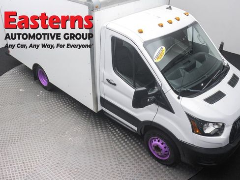 Used 2020 Ford Transit 350 DRW RWD image 3