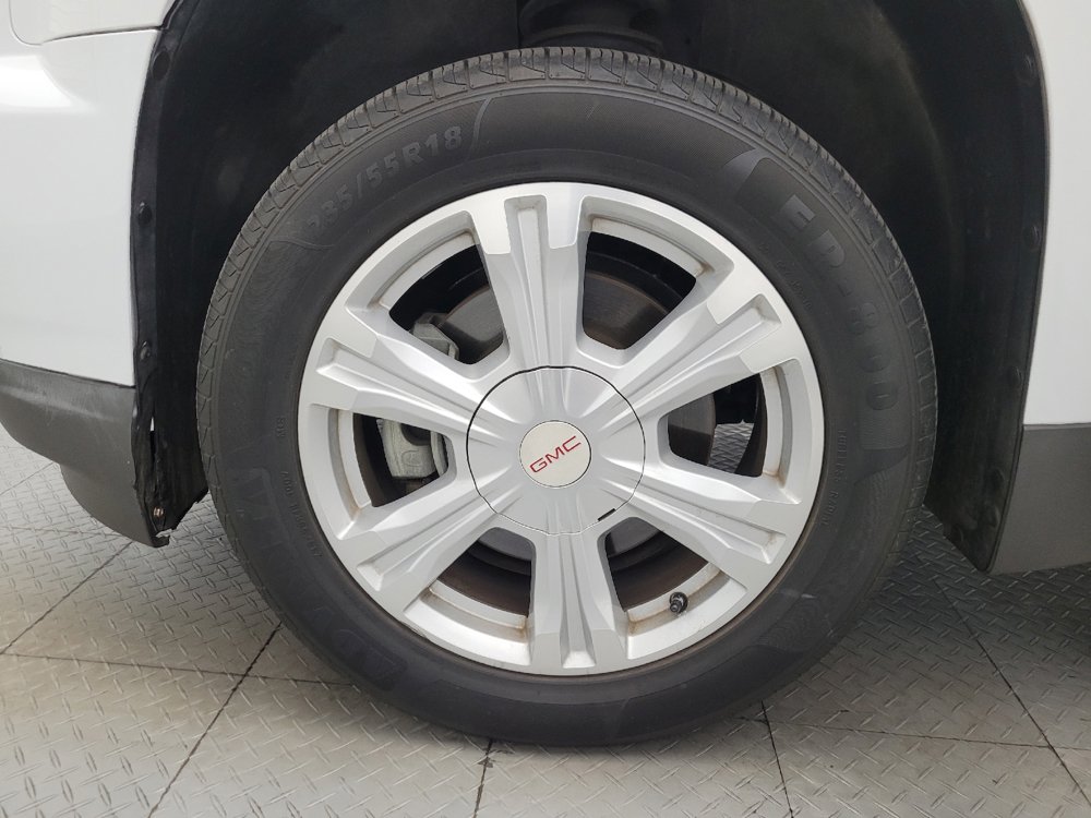 Used 2017 GMC Terrain SLE w/ Driver Alert Package I FWD image 31