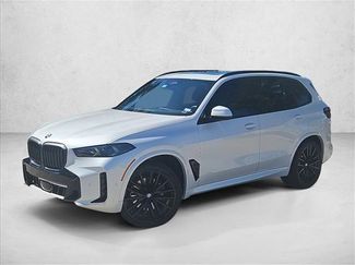Used 2025 BMW X5 xDrive40i w/ M Sport Package video 1