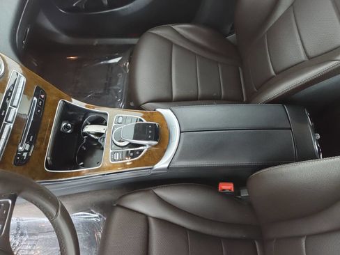 Used 2016 Mercedes-Benz GLC 300 4MATIC image 16