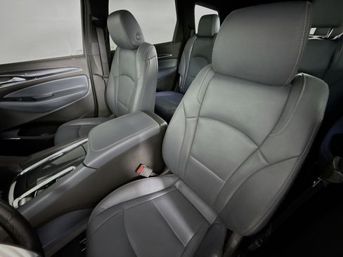 Used 2023 Buick Enclave Essence w/ Experience Buick Package image 26