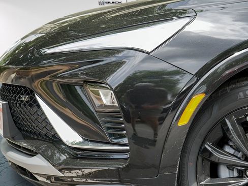 New 2026 Buick Envista Sport Touring w/ Convenience I Package FWD image 3