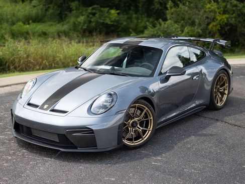 Used 2026 Porsche 911 GT3 RWD image 2