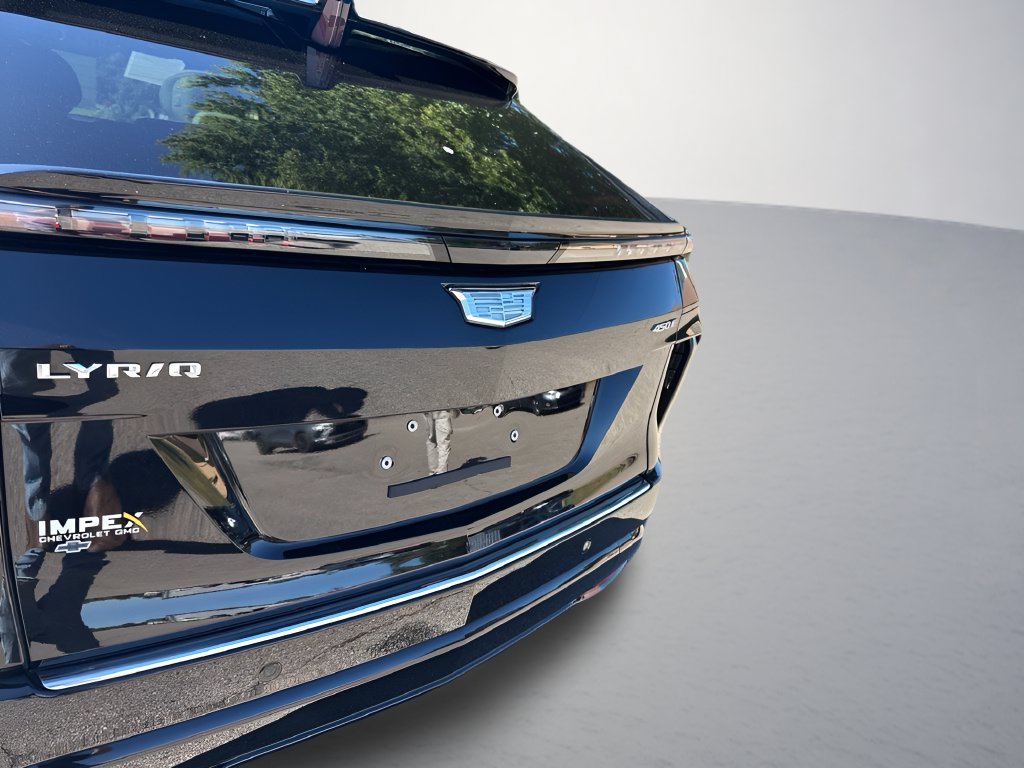 Used 2024 Cadillac Lyriq Luxury RWD image 34
