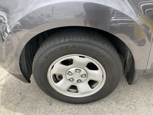 Used 2015 Honda Pilot LX image 11