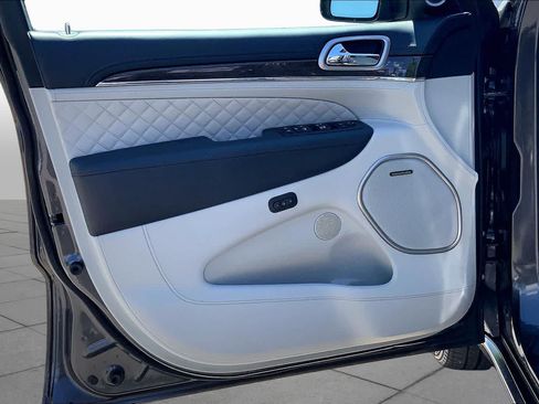 Used 2017 Jeep Grand Cherokee Summit AWD/4WD image 21