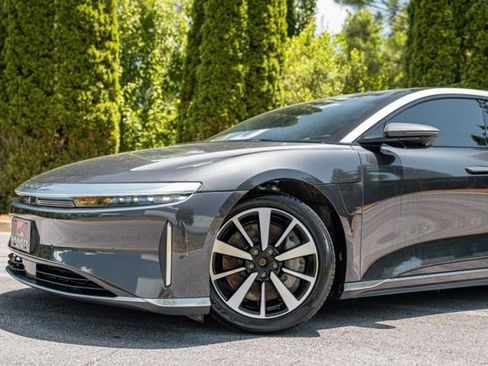 Used 2023 Lucid Air Touring AWD/4WD image 3