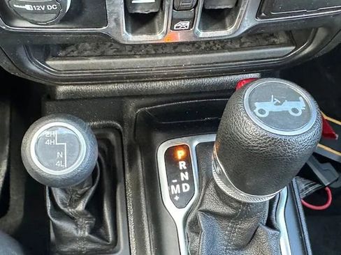 Used 2020 Jeep Wrangler Unlimited Sport S image 21