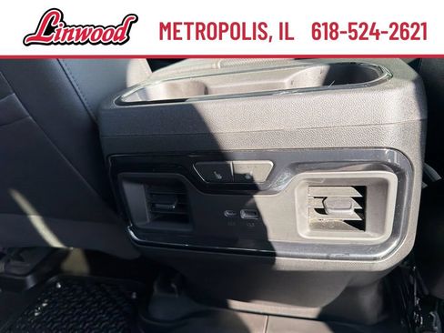 Used 2024 GMC Sierra 2500 AT4 w/ AT4 Premium Plus Package AWD/4WD image 13