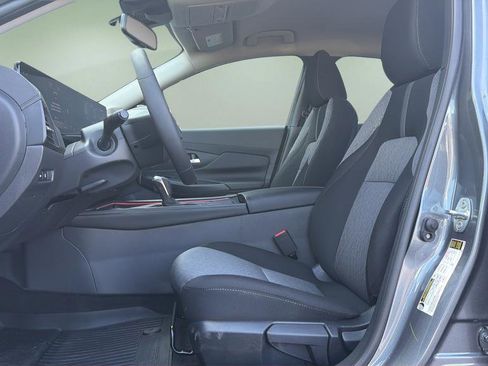 New 2026 Nissan Sentra SV FWD image 22