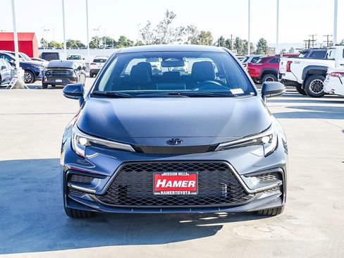 New 2026 Toyota Corolla SE image 2