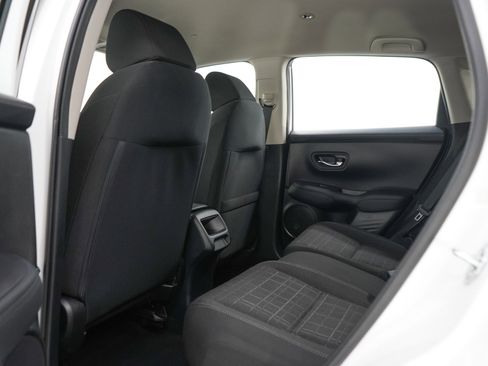 Used 2024 Honda HR-V LX image 17