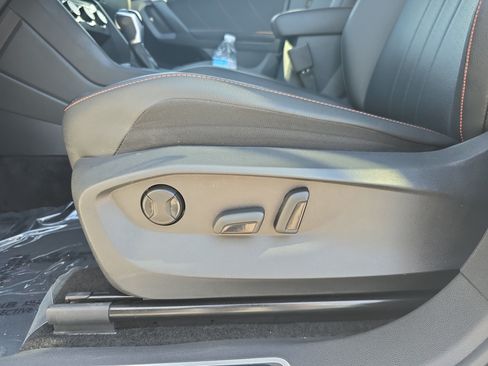 Used 2024 Volkswagen Tiguan Wolfsburg Edition FWD image 25