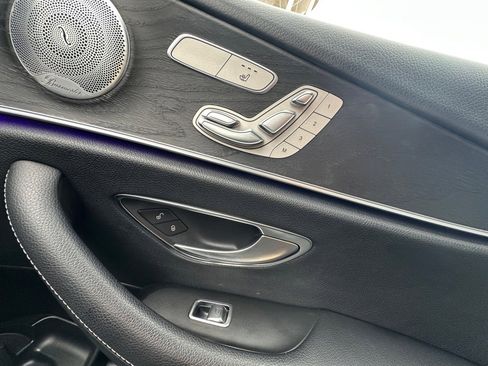 Used 2019 Mercedes-Benz E 300 image 35