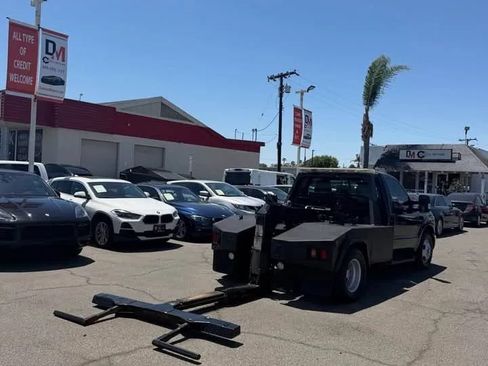 Used 2014 Ford F350 XL w/ Power Equipment Group RWD image 4