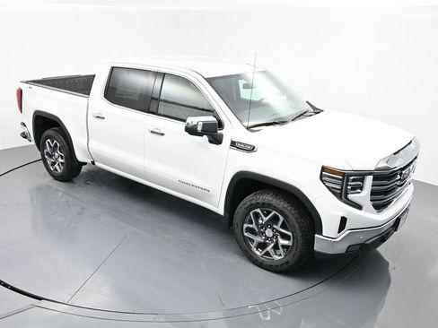 New 2026 GMC Sierra 1500 SLT w/ SLT Convenience Package image 31