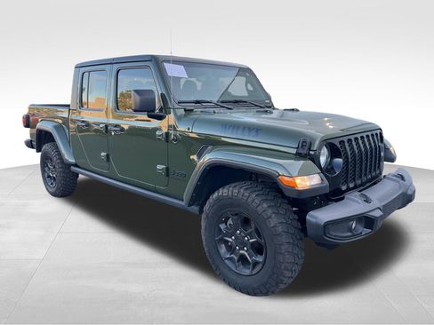 Used 2023 Jeep Gladiator Willys image 3