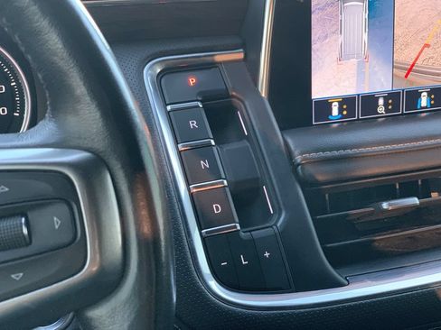 Certified 2021 Chevrolet Tahoe Premier w/ Premium Package RWD image 19