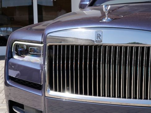 Used 2023 Rolls-Royce Cullinan w/ Cullinan Package AWD/4WD image 7