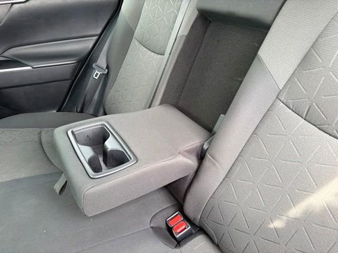Used 2020 Toyota RAV4 XLE w/ Convenience Package AWD/4WD image 20