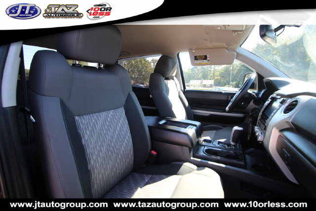 Used 2020 Toyota Tundra SR5 w/ SR5 Upgrade Package RWD image 16
