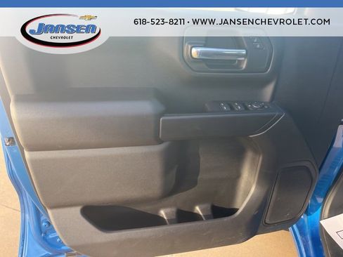 Used 2024 Chevrolet Silverado 1500 Custom image 12