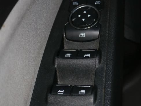 Used 2013 Ford Fusion S FWD image 16
