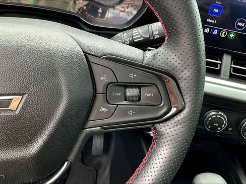 Used 2024 Chevrolet Trax RS w/ Driver Confidence Package FWD image 13