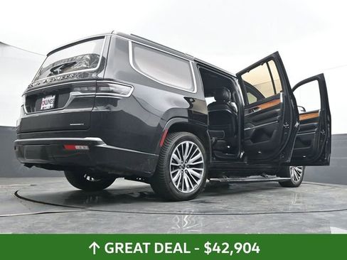 Used 2022 Jeep Grand Wagoneer Series III AWD/4WD image 78