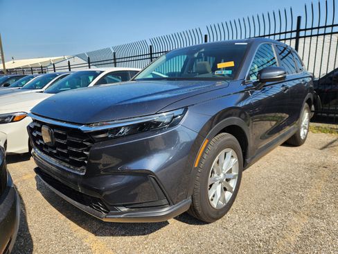 Used 2024 Honda CR-V EX image 2
